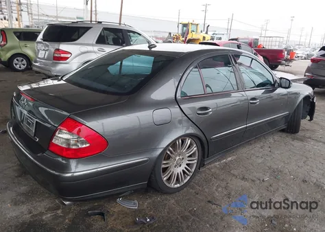 2008 Mercedes-Benz E 550 from USA, damaged, VIN WDBUF72X78B334799